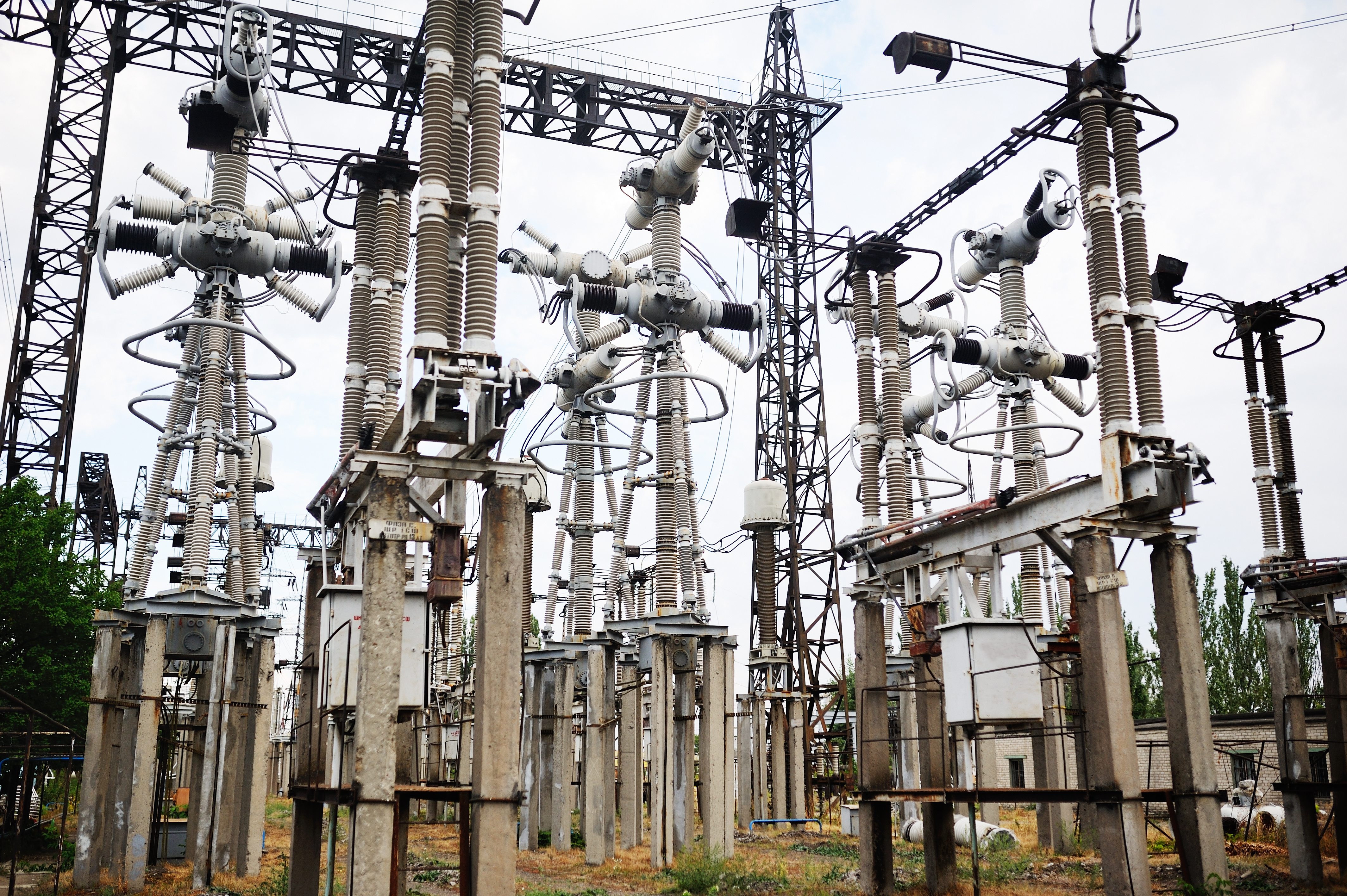 Design and construction of power subsystems